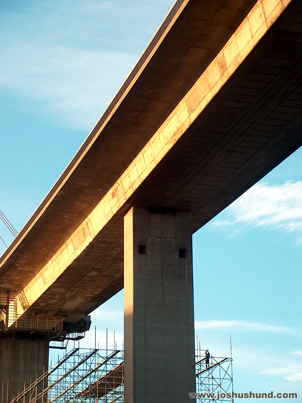 18_Under_The_Bridge